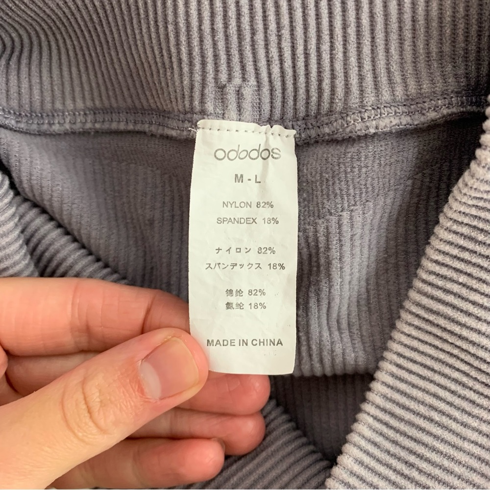 Ododos Ribbed Biker Shorts M/L - Picture 3 of 3